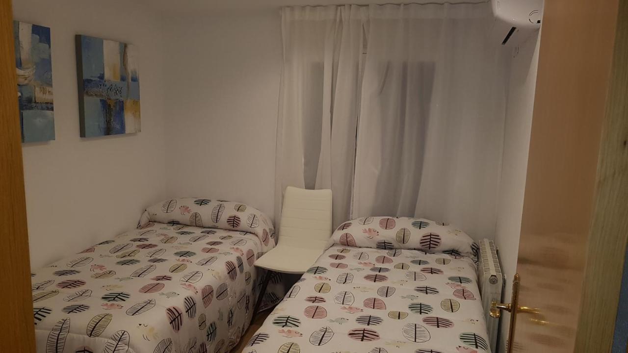 Casco Histórico, con Parking incluido Apartamento Saragoça Exterior foto